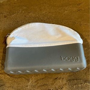 Beauty and the Bogg F.O.G.G